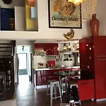 La De