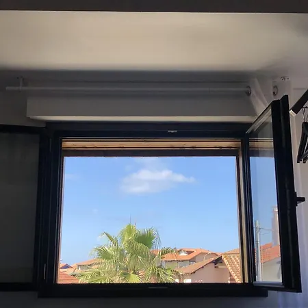 La De